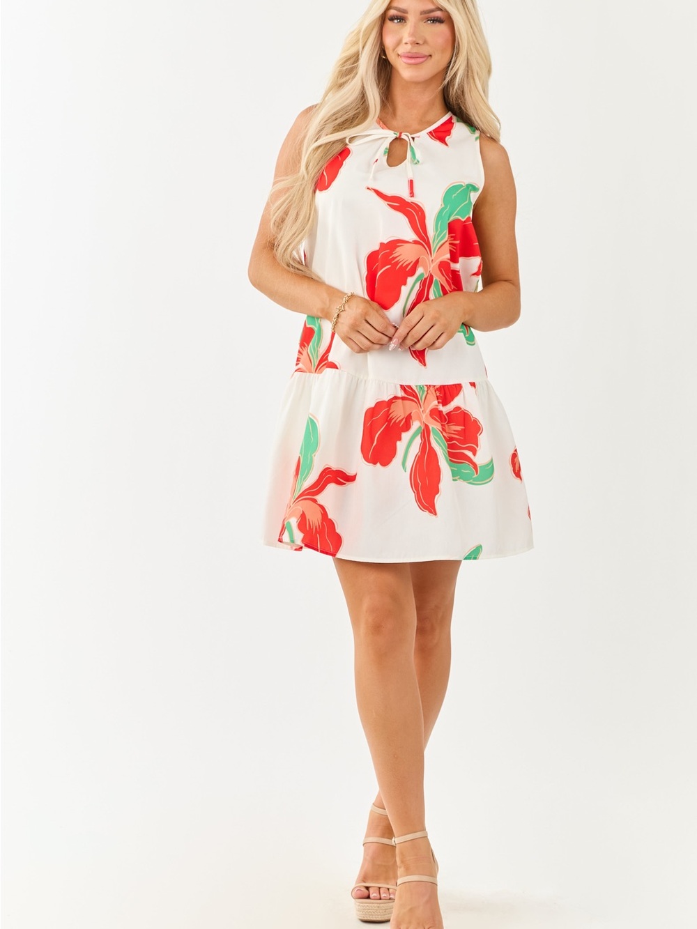 NWOT Ivory and Scarlet Tropical Print
Tent Style Mini Dress